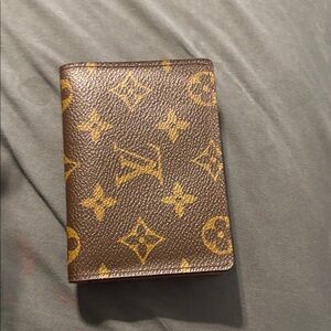 Louis Vuitton Monogram Card Wallet NWOT